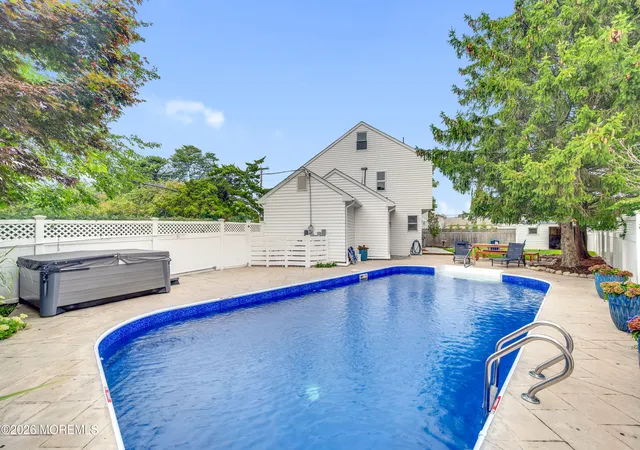 Photo 3 of Single family home for sale at 1706 Bay Ave, Point Pleasant Boro, NJ 08742 | MLS# 22627585 | Listing updated on 2026-09-15