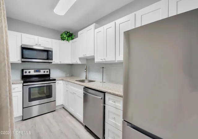 Photo 1 of Single family home for sale at 96 White St #D, Eatontown, NJ 07724 | MLS# 22627428 | Listing updated on 2026-09-01