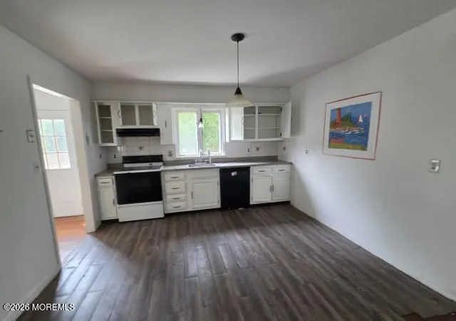 Photo 2 of Sale Pending at 350 Bartley Rd, Jackson, NJ 08527 | MLS# 22627474 | Listing updated on 2026-09-16