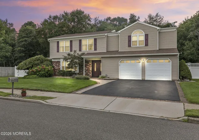 Photo 1 of Single family home for sale at 55 Hedgewood Rd, Howell, NJ 07731 | MLS# 22627540 | Listing updated on 2026-09-10