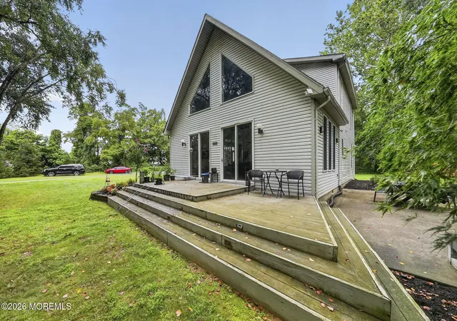 Photo 37 of Single family home for sale at 1012 Columbus Rd, Burlington, NJ 08016 | MLS# 22627493 | Listing updated on 2026-09-03