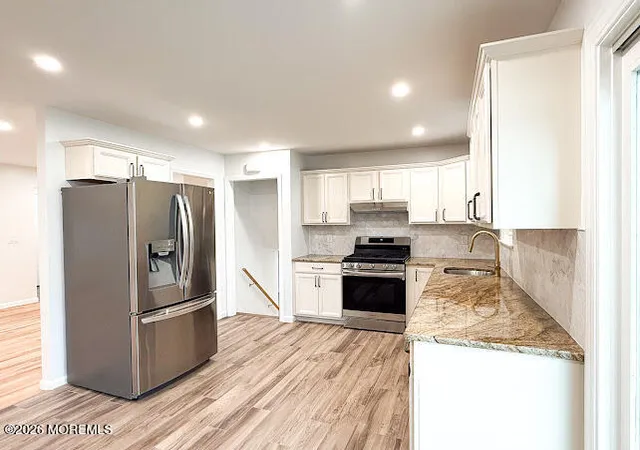 Photo 3 of Single family home for sale at 8 Forsgate Dr, Freehold, NJ 07728 | MLS# 22627528 | Listing updated on 2026-10-03