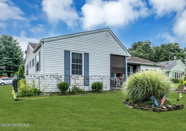 Photo 3 of Single family home for sale at 6 Harvard Ct #61, Whiting, NJ 08759 | MLS# 22628112 | Listing updated on 2026-09-15