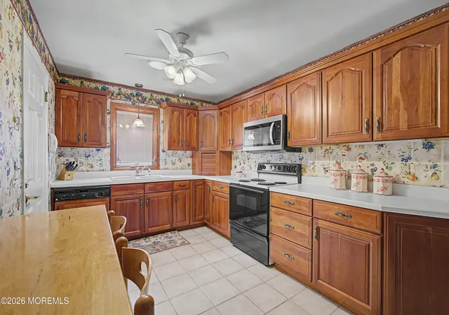 Photo 2 of Single family home for sale at 153 Westbrook Dr, Toms River, NJ 08757 | MLS# 22627510 | Listing updated on 2026-09-10