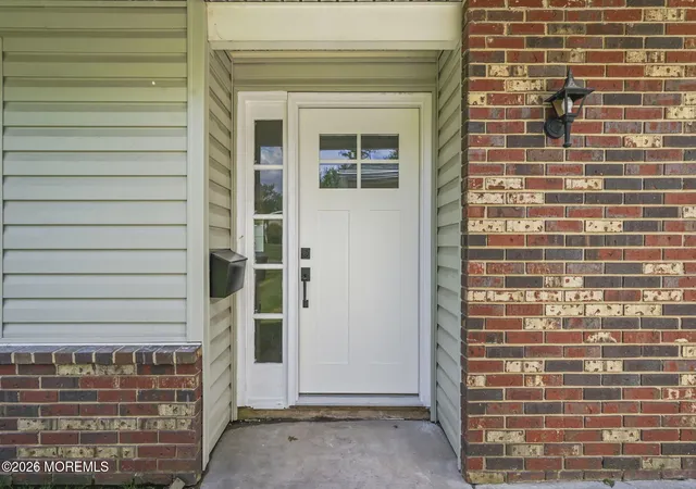 Photo 3 of Single family home for sale at 164a Kalmia Plz, Monroe Township, NJ 08831 | MLS# 22627518 | Listing updated on 2026-09-22