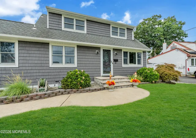 Photo 3 of Single family home for sale at 118 Fisher Ave, Brick, NJ 08723 | MLS# 22627745 | Listing updated on 2026-09-14