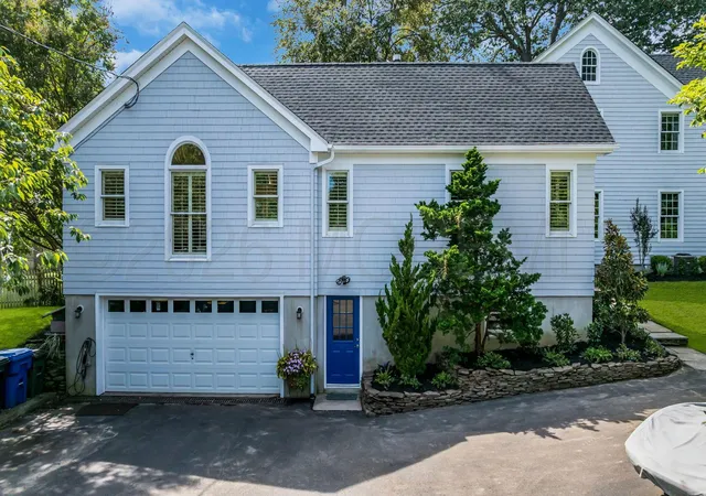 Photo 2 of Single family home for sale at 206 Monmouth Ave, Atlantic Highlands, NJ 07716 | MLS# 22628322 | Listing updated on 2026-09-10