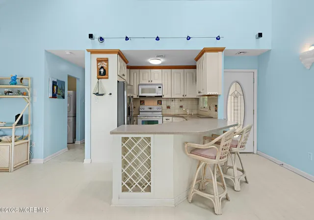 Photo 4 of Single family home for sale at 779 Jane Dr, Manahawkin, NJ 08050 | MLS# 22627553 | Listing updated on 2026-09-16