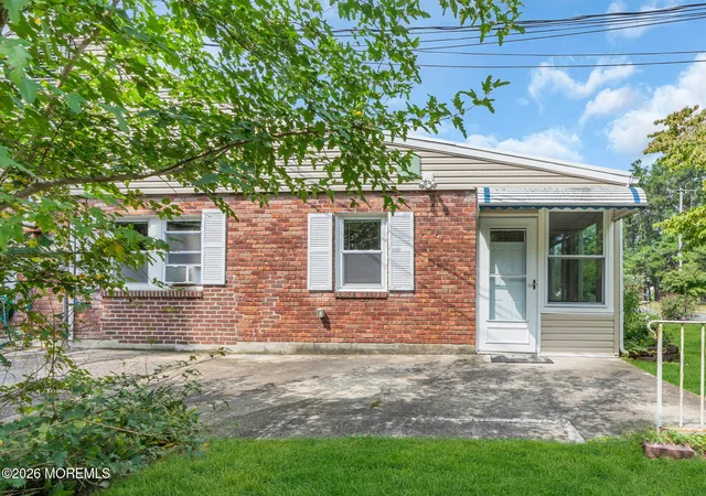 Photo 1 of Single family home for sale at 6 B Beech St, Toms River, NJ 08757 | MLS# 22627565 | Listing updated on 2026-09-02