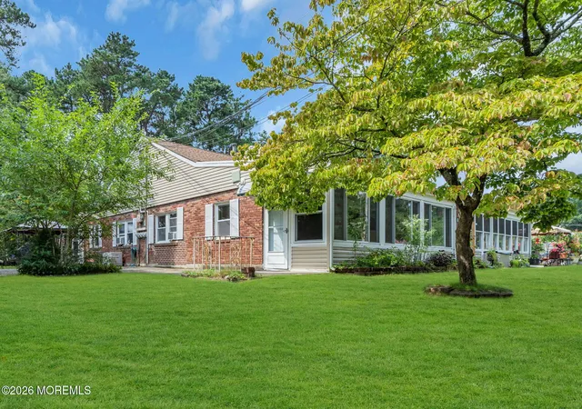 Photo 2 of Single family home for sale at 6 B Beech St, Toms River, NJ 08757 | MLS# 22627565 | Listing updated on 2026-09-02