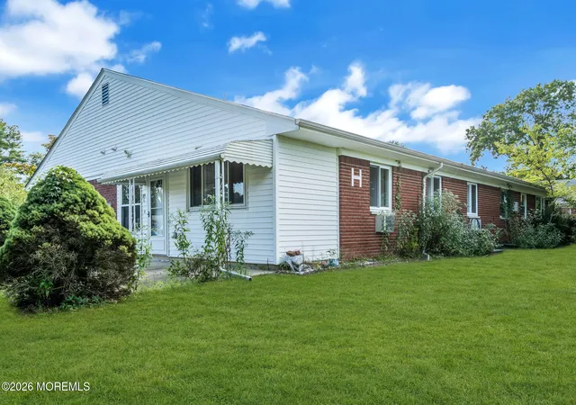 Photo 1 of Single family home for sale at 85 C Hope Rd, Whiting, NJ 08759 | MLS# 22627569 | Listing updated on 2026-09-02