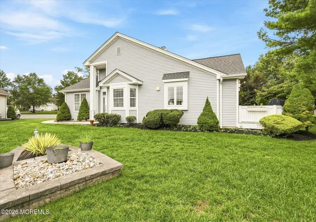 Photo 4 of Single family home for sale at 22 Five Bridges Ct, Barnegat, NJ 08005 | MLS# 22627636 | Listing updated on 2026-09-04