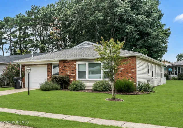 Photo 1 of Single family home for sale at 201 Lions Head Blvd S, Brick, NJ 08723 | MLS# 22627613 | Listing updated on 2026-09-03