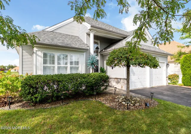 Photo 3 of Single family home for sale at 3 Gascony Cir, Manchester, NJ 08759 | MLS# 22627712 | Listing updated on 2026-09-14