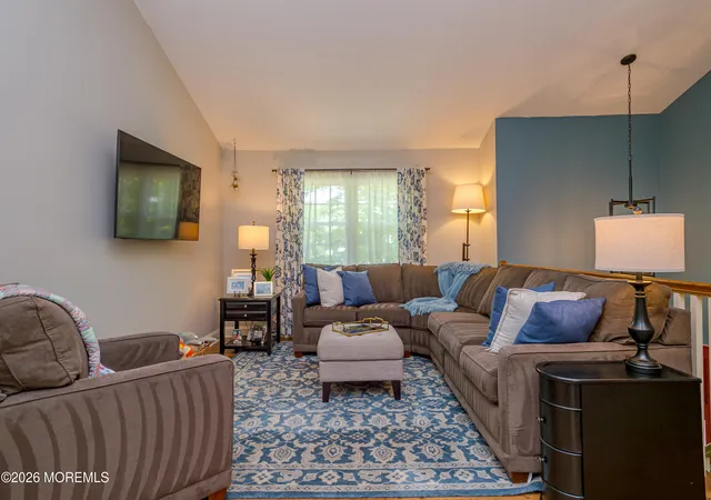 Photo 3 of Single family home for sale at 20 Eisenhower Ct, Matawan, NJ 07747 | MLS# 22628291 | Listing updated on 2026-09-15