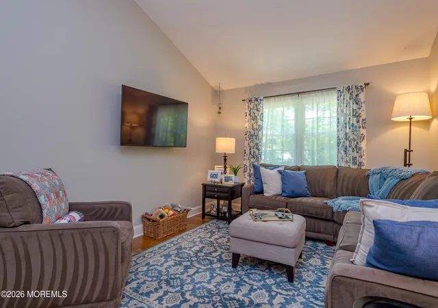 Photo 4 of Single family home for sale at 20 Eisenhower Ct, Matawan, NJ 07747 | MLS# 22628291 | Listing updated on 2026-09-15