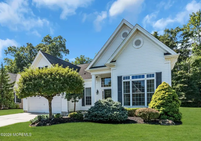 Photo 3 of Single family home for sale at 13 Northshire Ct, Freehold, NJ 07728 | MLS# 22628200 | Listing updated on 2026-09-28