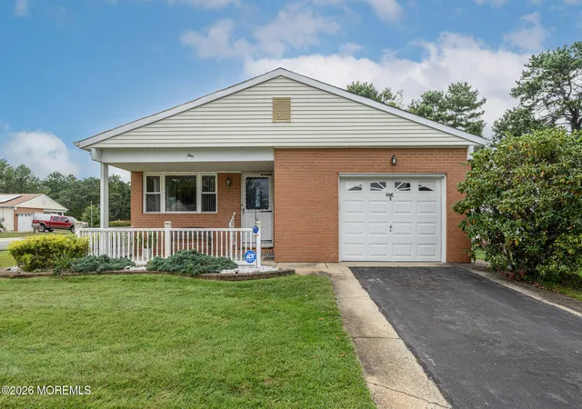 Photo 1 of Sale Pending at 1 Selkirk Ave, Toms River, NJ 08757 | MLS# 22629317 | Listing updated on 2026-10-07