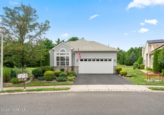Photo 2 of Single family home for sale at 7 Kensington Rd, Manchester Township, NJ 08759 | MLS# 22628168 | Listing updated on 2026-09-15