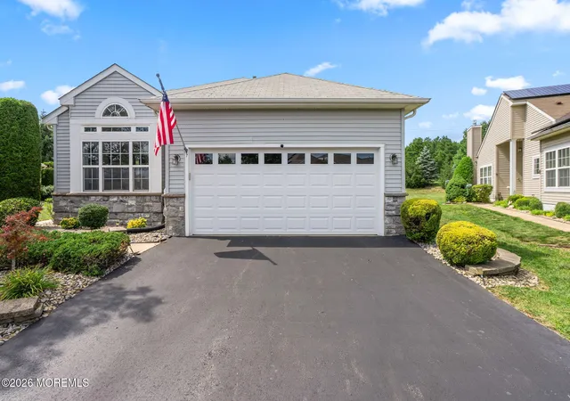 Photo 3 of Single family home for sale at 7 Kensington Rd, Manchester Township, NJ 08759 | MLS# 22628168 | Listing updated on 2026-09-15