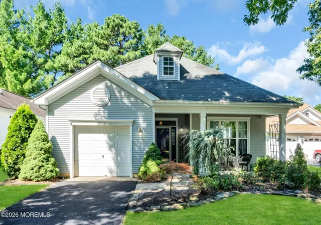 Photo 1 of Sale Pending at 22 Amberwinds Ct, Lakewood, NJ 08701 | MLS# 22627687 | Listing updated on 2026-09-11