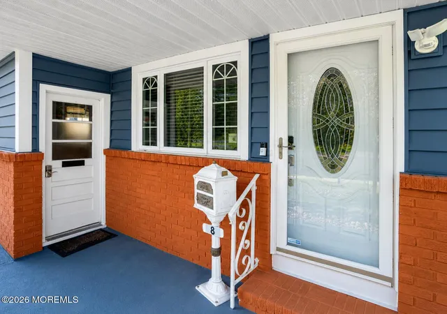 Photo 3 of Single family home for sale at 8 Fort Defrance Ave, Toms River, NJ 08757 | MLS# 22627632 | Listing updated on 2026-09-11