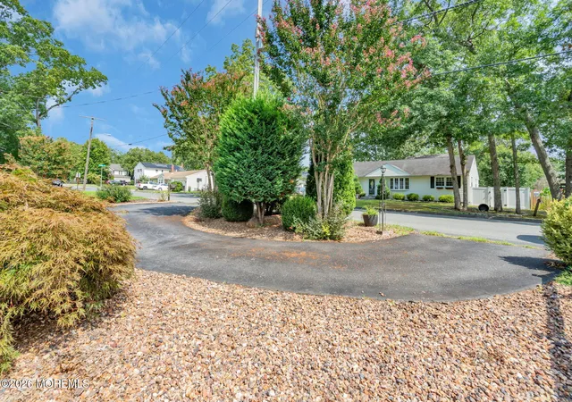 Photo 4 of Sale Pending at 870 Arlington Ave, Forked River, NJ 08731 | MLS# 22627645 | Listing updated on 2026-09-09
