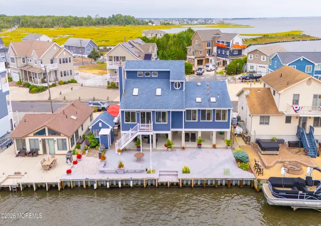 Photo 3 of Single family home for sale at 216 Maple Dr, Bayville, NJ 08721 | MLS# 22627869 | Listing updated on 2026-09-04