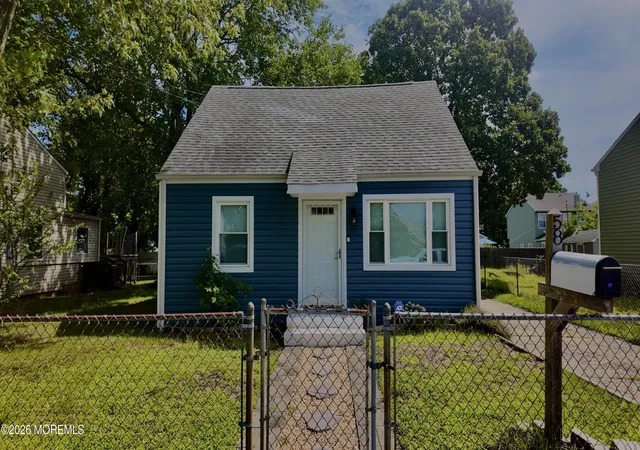 Photo 1 of Single family home for sale at 58 Compton Ave, Hazlet Township, NJ 07734 | MLS# 22627811 | Listing updated on 2026-09-14