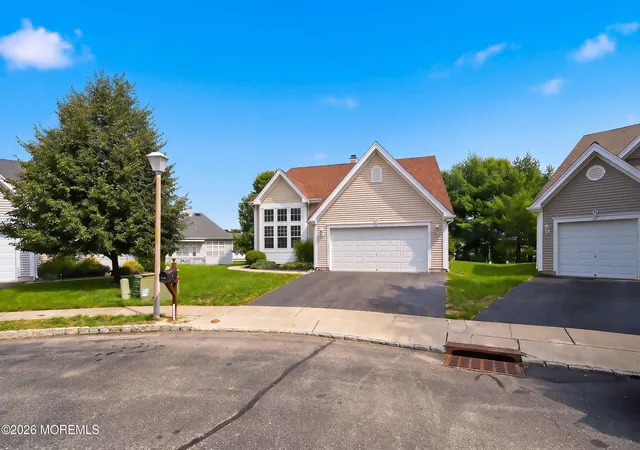 Photo 1 of Single family home for sale at 7 Bayou Ct, Barnegat, NJ 08005 | MLS# 22627689 | Listing updated on 2026-09-15
