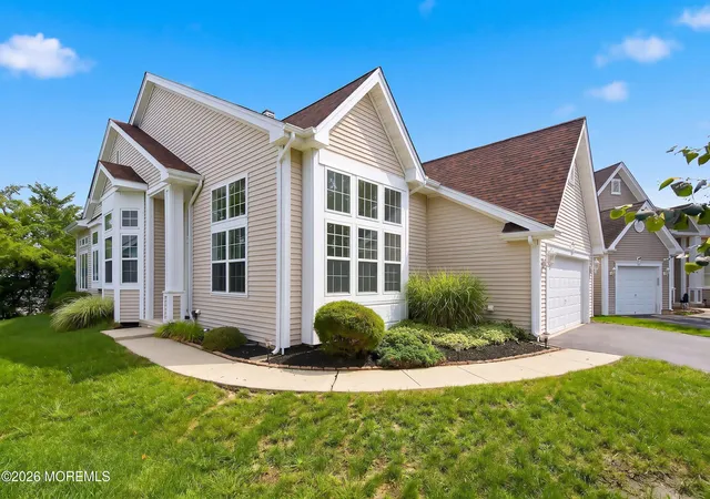 Photo 3 of Single family home for sale at 7 Bayou Ct, Barnegat, NJ 08005 | MLS# 22627689 | Listing updated on 2026-09-15