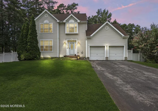 Photo 1 of Single family home for sale at 2 Sparrow Ct, Jackson, NJ 08527 | MLS# 22627914 | Listing updated on 2026-09-07