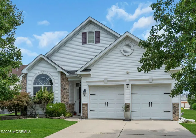 Photo 2 of Single family home for sale at 3 Eagleswood Dr, Waretown, NJ 08758 | MLS# 22628192 | Listing updated on 2026-09-08