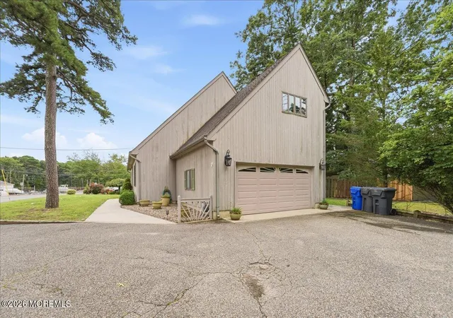 Photo 3 of Single family home for sale at 483 Drum Point Rd, Brick, NJ 08723 | MLS# 22628086 | Listing updated on 2026-09-14