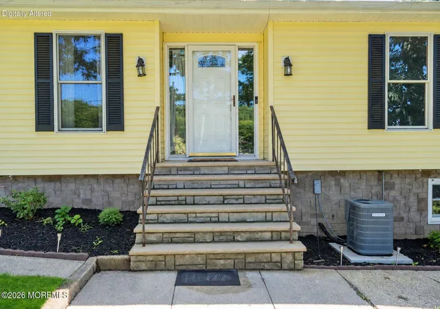 Photo 3 of Single family home for sale at 415 Navesink Ave, Atlantic Highlands, NJ 07716 | MLS# 22627937 | Listing updated on 2026-09-14
