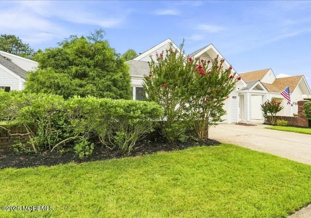 Photo 3 of Single family home for sale at 108 Longwood Dr, Manahawkin, NJ 08050 | MLS# 22627849 | Listing updated on 2026-09-05