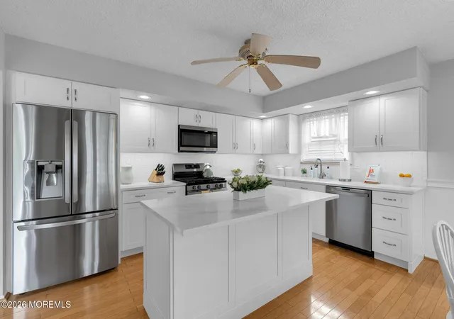 Photo 3 of Single family home for sale at 15 Brant Dr, Brick, NJ 08724 | MLS# 22627992 | Listing updated on 2026-09-15