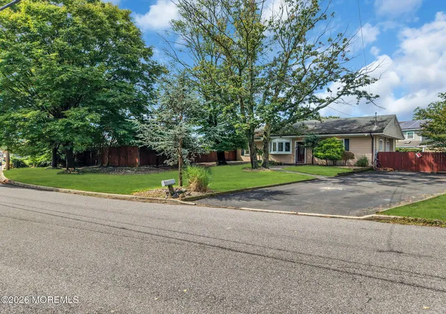 Photo 3 of Single family home for sale at 294 Delaware Dr, Brick, NJ 08723 | MLS# 22627876 | Listing updated on 2026-09-04
