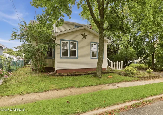 Photo 2 of Single family home for sale at 107 Elm St, Lakehurst, NJ 08733 | MLS# 22627913 | Listing updated on 2026-09-04
