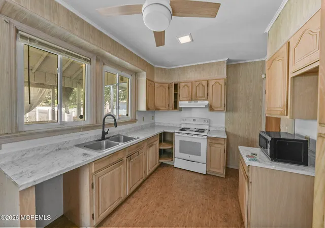 Photo 3 of Sale Pending at 205 Maple Ave, Trenton, NJ 08618 | MLS# 22628190 | Listing updated on 2026-09-22