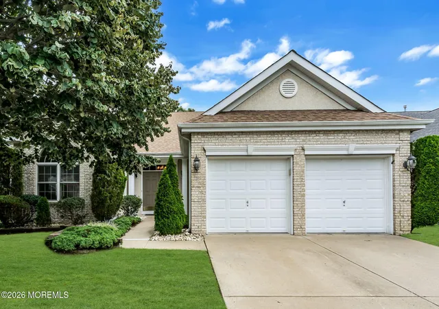 Photo 2 of Single family home for sale at 27 Congressional Rd, Jackson, NJ 08527 | MLS# 22628299 | Listing updated on 2026-09-15