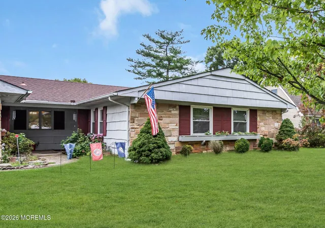 Photo 2 of Sale Pending at 580 Lloyd Rd, Matawan, NJ 07747 | MLS# 22627903 | Listing updated on 2026-09-16