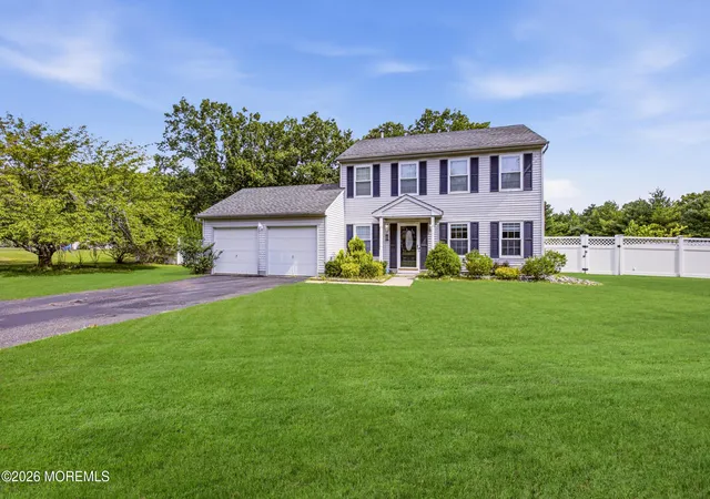 Photo 3 of Single family home for sale at 6 Stonecress Ct, Jackson, NJ 08527 | MLS# 22628027 | Listing updated on 2026-09-16