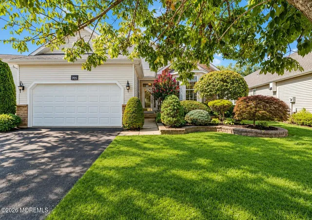 Photo 1 of Single family home for sale at 705 Michael Ct, Lakewood, NJ 08701 | MLS# 22628975 | Listing updated on 2026-09-14