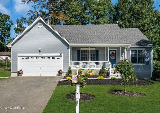 Single family home for sale at 220 Mizzen Ave, Manahawkin, NJ 08050 | MLS# 22628483