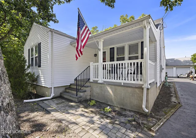 Photo 3 of Single family home for sale at 20 Weston Pl, Eatontown, NJ 07724 | MLS# 22627900 | Listing updated on 2026-09-06
