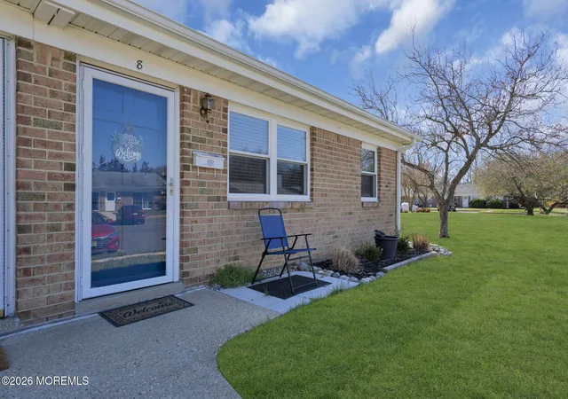 Photo 3 of Single family home for sale at 8 River Ln #141, Brick, NJ 08724 | MLS# 22627941 | Listing updated on 2026-09-14