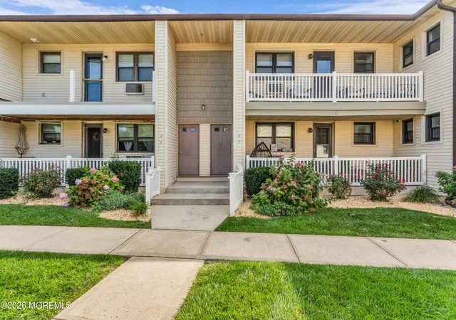 Photo 1 of Sale Pending at 9 Wharfside Dr, Monmouth Beach, NJ 07750 | MLS# 22628139 | Listing updated on 2026-09-18