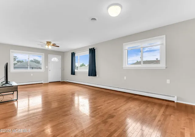 Photo 3 of Single family home for sale at 19 Saint David Dr, Toms River, NJ 08757 | MLS# 22627998 | Listing updated on 2026-09-08