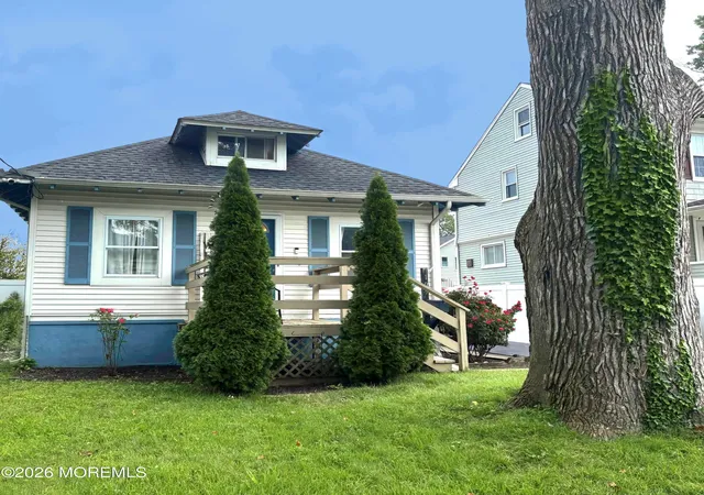 Photo 2 of Single family home for sale at 109 Osborn St, Keyport, NJ 07735 | MLS# 22628002 | Listing updated on 2026-09-16